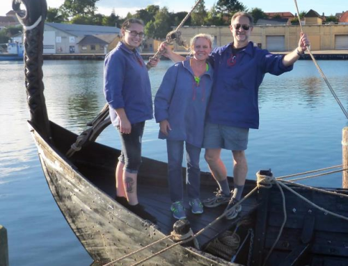 Sejle sammen/Sailing Together