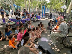 Joe Heukerott w kids (1)