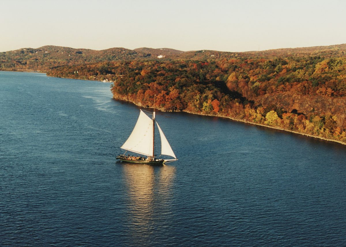 The Sloop - Hudson River Sloop Clearwater